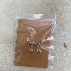 Bones earring